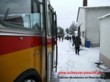 Oldtimer-Bus im Winterbetrieb - Schwyzer Poschti